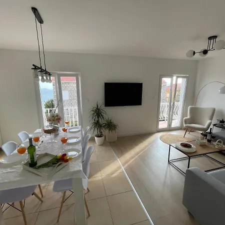 Seaside Apartment